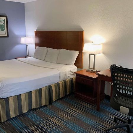 Travelodge By Wyndham Mobile Al Exterior foto